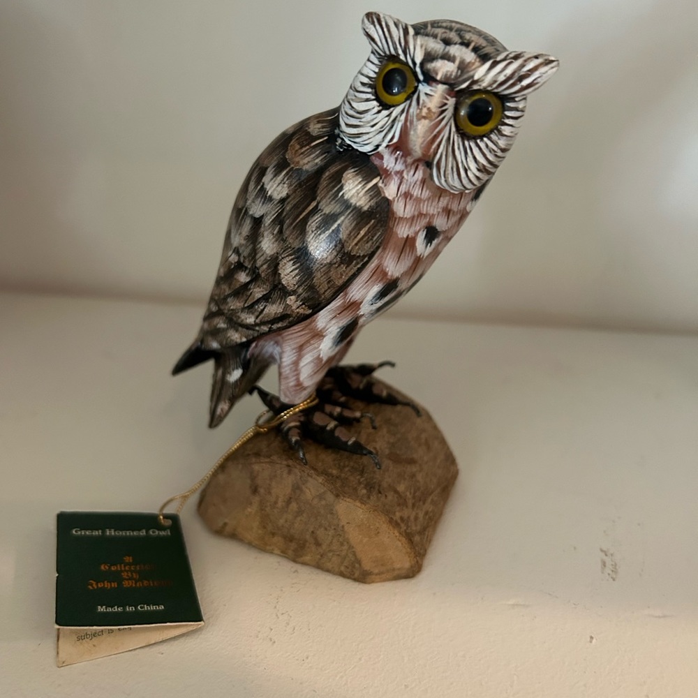 Vtg GREAT HORNED OWL Wildlife Woodcarved by John Madison Wood Bird Figure Owl